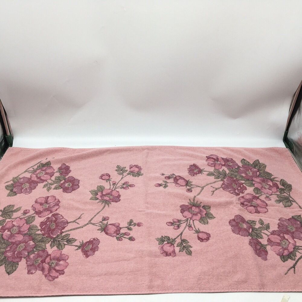Vintage Cannon Bath Towels Pink Floral Roses 23" x 41"
